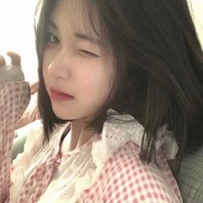 砍柴姑娘